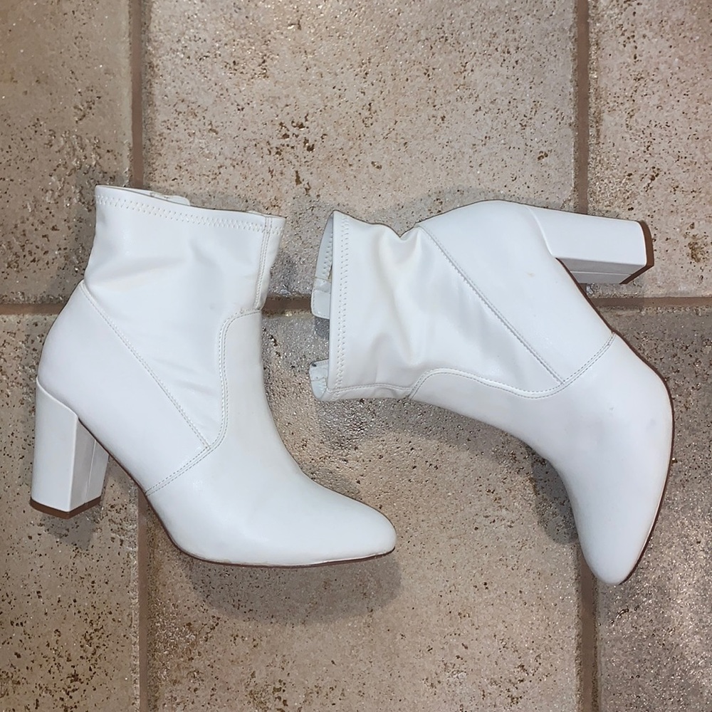 White Steve Madden booties